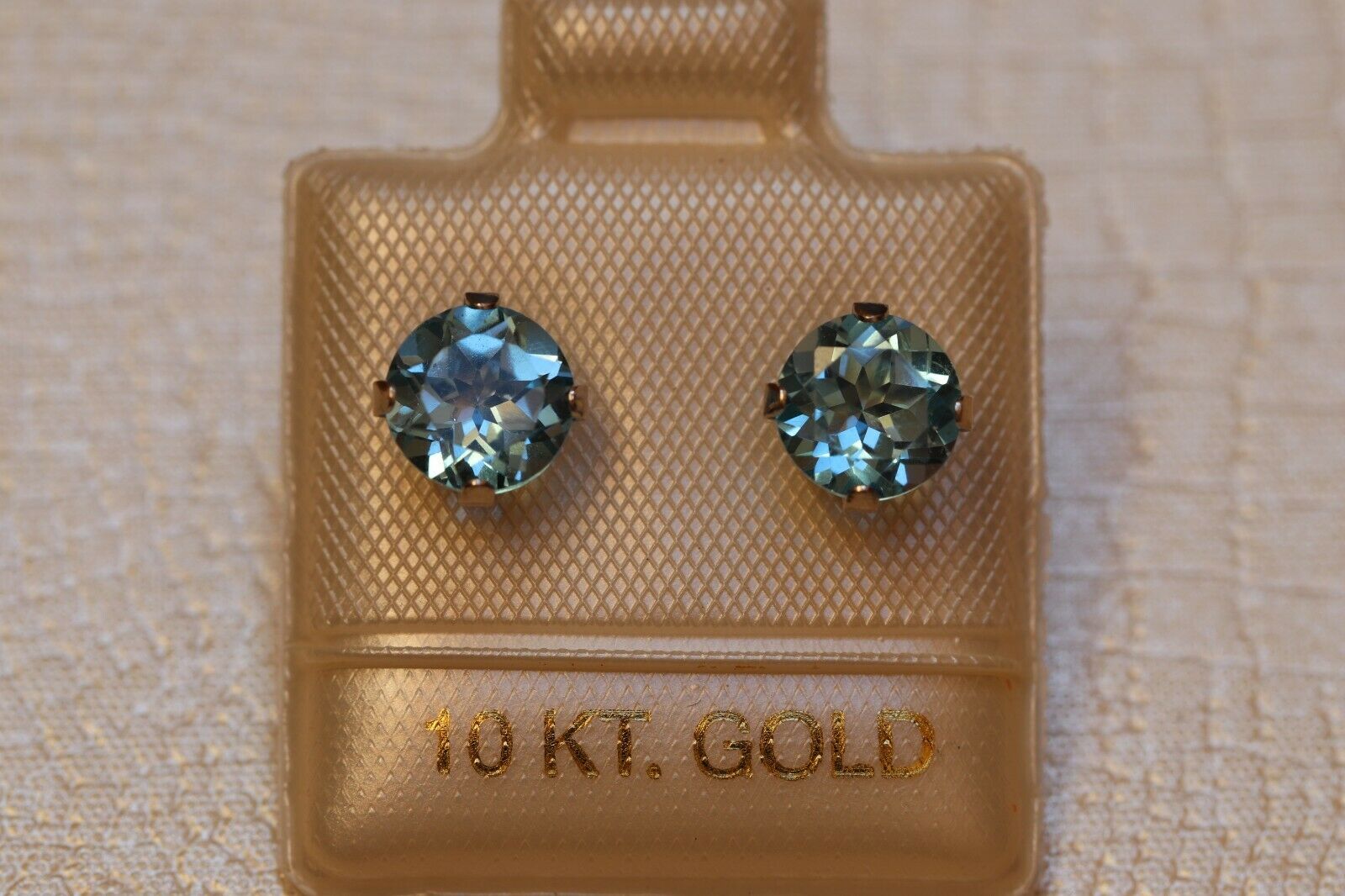 Blautopas Ohrstecker - Weißgold 417 - | Schliff Goldschmuck Blautopas mm Kt. 10 | 6 Brillant - Ohrringe Ohrringe - 